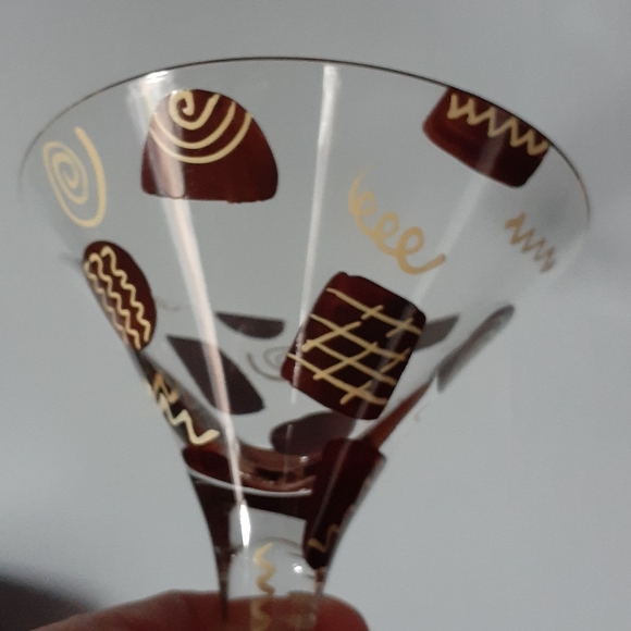 Lolita Chocolatini Martini Glass - Picture 5 of 8